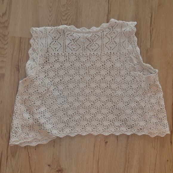 Decree Knitted Shawl Size XL - Picture 3 of 3